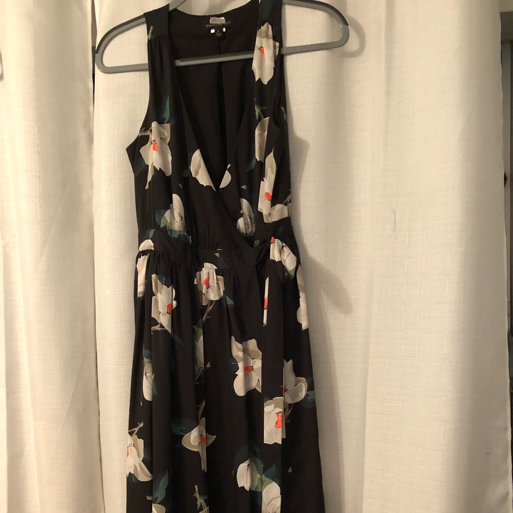 Midi floral banana wrap dress!